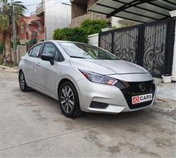 نيسان فيرسا